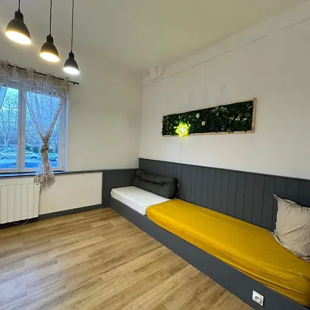 5 Min Aeroport, 10 Min Nantes, Moderne Et Intime, Parking Gratuit Apartment Bouguenais