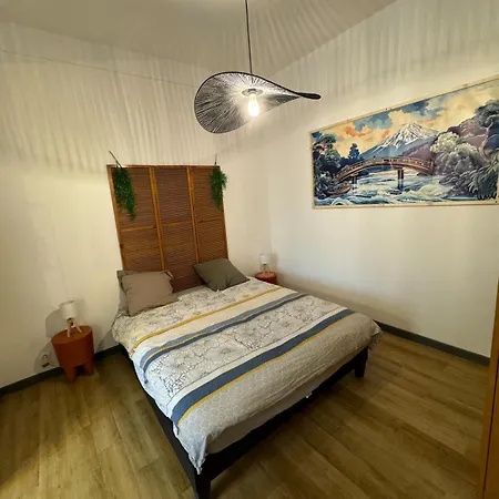 Apartment 5 Min Aeroport, 10 Min Nantes, Moderne Et Intime, Parking Gratuit *